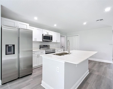 13609 Se 53rd Avenue - Photo Thumbnail 9