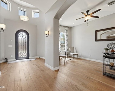 4254 E Valencia Drive - Photo Thumbnail 4