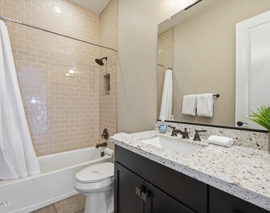 4254 E Valencia Drive - Photo Thumbnail 38