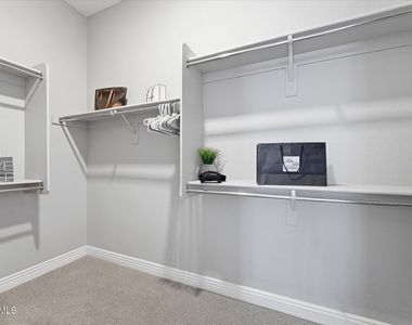 4254 E Valencia Drive - Photo Thumbnail 29