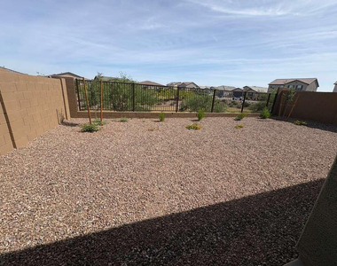 4738 E Kenneth Lane - Photo Thumbnail 41