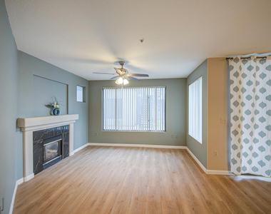 3848 N 3rd - Photo Thumbnail 8