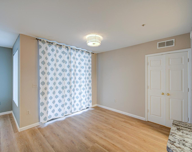 3848 N 3rd - Photo Thumbnail 47