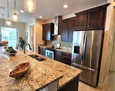 15506 Meacham Circle - Photo Thumbnail 13