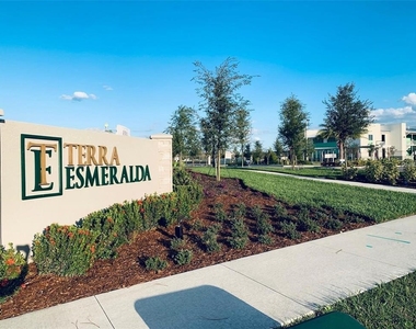 4774 Terra Esmeralda Drive - Photo Thumbnail 12