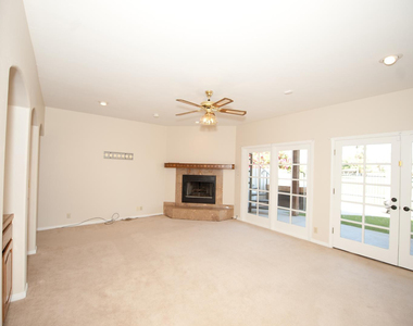 2322 S Rogers Circle - Photo Thumbnail 19