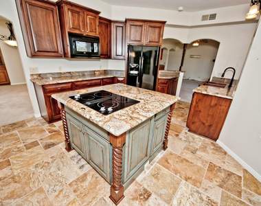 2322 S Rogers Circle - Photo Thumbnail 4