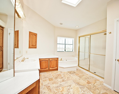 2322 S Rogers Circle - Photo Thumbnail 25