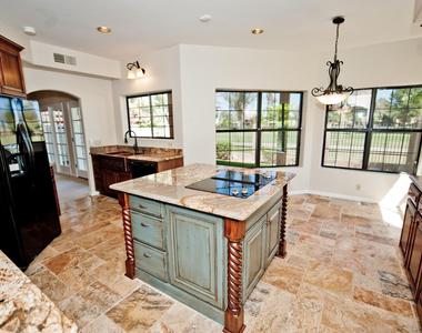 2322 S Rogers Circle - Photo Thumbnail 6