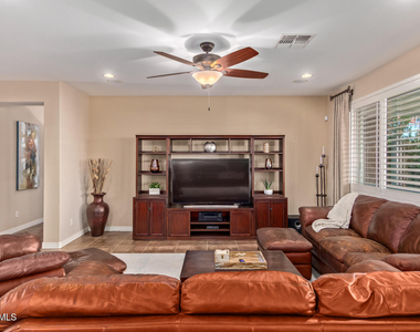 16367 N 183rd Drive - Photo Thumbnail 1