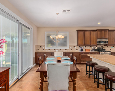 16367 N 183rd Drive - Photo Thumbnail 2