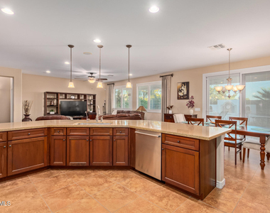 16367 N 183rd Drive - Photo Thumbnail 15