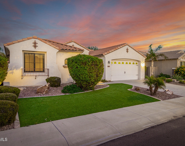 16367 N 183rd Drive - Photo Thumbnail 8