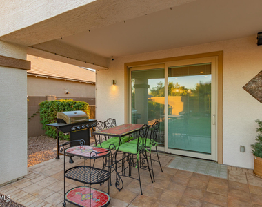 16367 N 183rd Drive - Photo Thumbnail 33