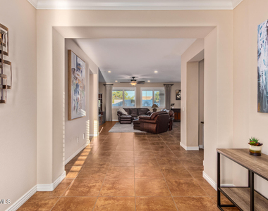 16367 N 183rd Drive - Photo Thumbnail 10