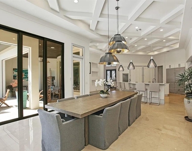 10372 Kensington Shore Drive - Photo Thumbnail 9