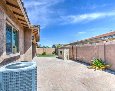 22689 E Munoz Street - Photo Thumbnail 8