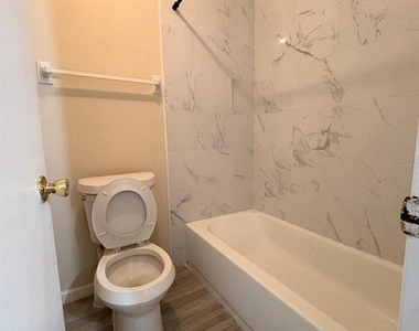 4155 S Semoran Boulevard - Photo Thumbnail 17