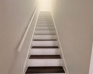 4155 S Semoran Boulevard - Photo Thumbnail 9