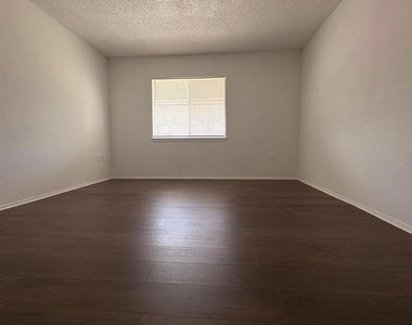4155 S Semoran Boulevard - Photo Thumbnail 11