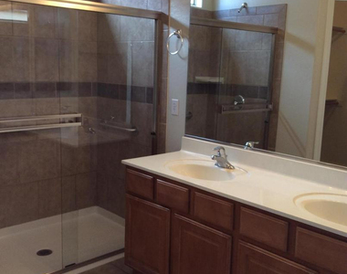 44812 W Paraiso Lane - Photo Thumbnail 16