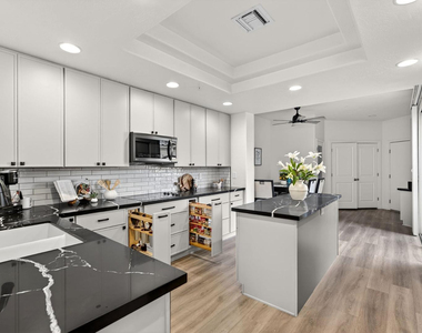 20802 N Grayhawk Drive - Photo Thumbnail 20