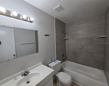 5667 Struthers Court - Photo Thumbnail 15