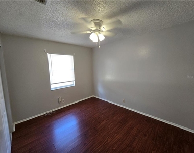 5667 Struthers Court - Photo Thumbnail 13