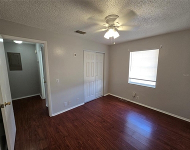 5667 Struthers Court - Photo Thumbnail 14
