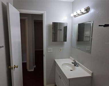 5667 Struthers Court - Photo Thumbnail 17