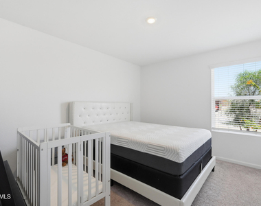 15610 S Moon Valley Road - Photo Thumbnail 20