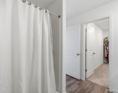 15610 S Moon Valley Road - Photo Thumbnail 26
