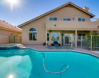 16439 S 34th Way - Photo Thumbnail 26