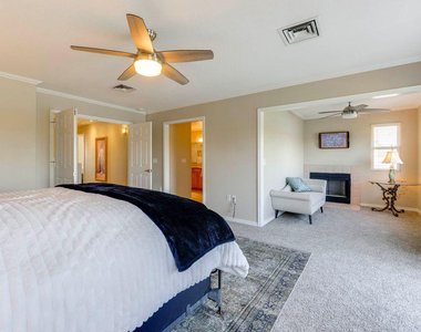 16439 S 34th Way - Photo Thumbnail 22