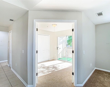 665 Youngstown Parkway - Photo Thumbnail 17