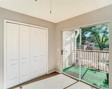 665 Youngstown Parkway - Photo Thumbnail 18