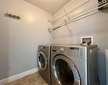 1116 Timberbend Circle - Photo Thumbnail 6