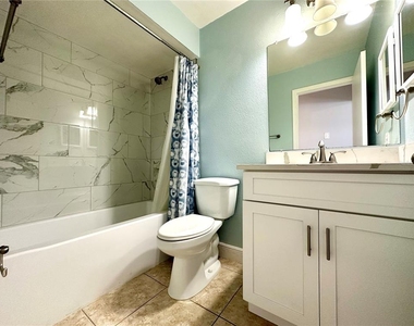 1116 Timberbend Circle - Photo Thumbnail 21