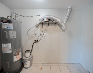 6565 N 19th Avenue - Photo Thumbnail 22