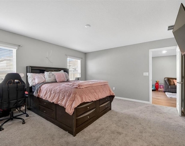 3927 Palazzo Place - Photo Thumbnail 12