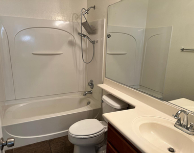 10254 E Isleta Avenue - Photo Thumbnail 17