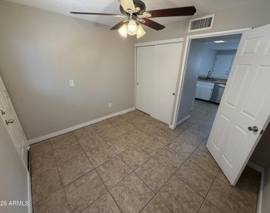 3302 W Northern - Photo Thumbnail 16