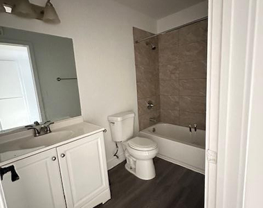18202 N Cave Creek Road - Photo Thumbnail 6