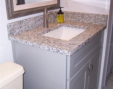 3232 Royal Street - Photo Thumbnail 7