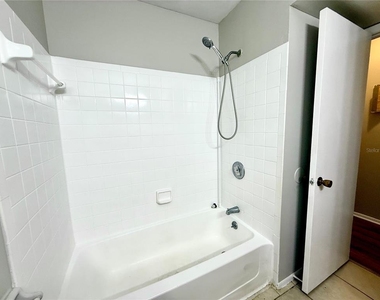 644 Kenwick Circle - Photo Thumbnail 2