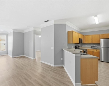 19921 Villa Ridge Drive - Photo Thumbnail 13