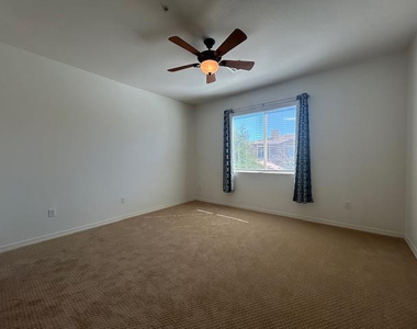 250 W Queen Creek Road - Photo Thumbnail 8
