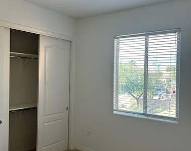 250 W Queen Creek Road - Photo Thumbnail 11
