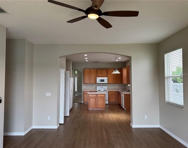 5004 Adair Oak Drive - Photo Thumbnail 14