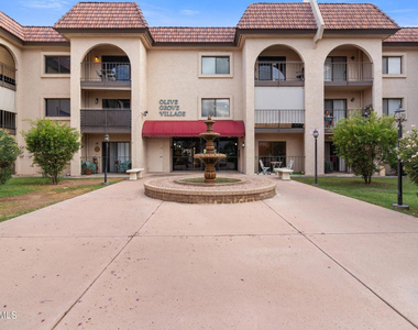 3033 E Devonshire Avenue - Photo Thumbnail 39